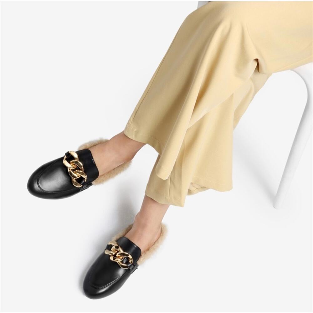 Dream Pairs Chain Closed Toe Fur Lined Mules Houseshoes Size 8 Slippers 90s Vibe